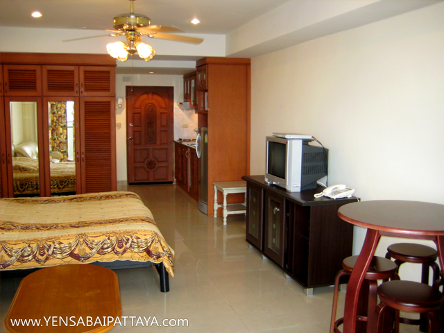 YensabaiRoom704-2