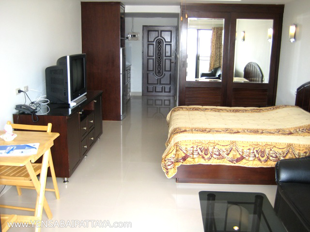 YensabaiRoom832-5